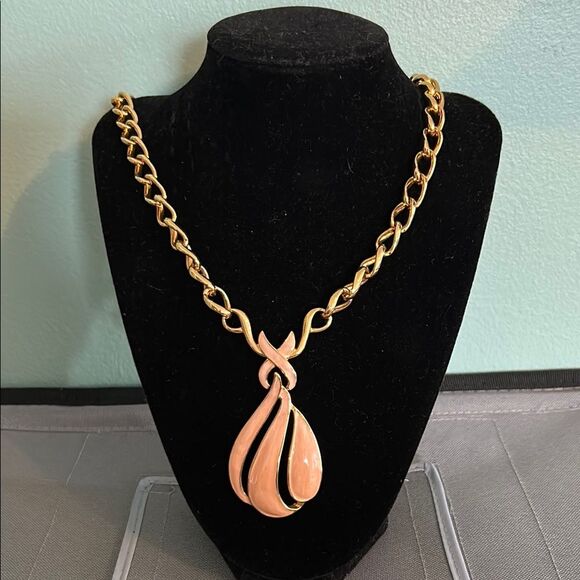 Vintage 1980 Napier gold tone and enamel statement necklace - Picture 1 of 9